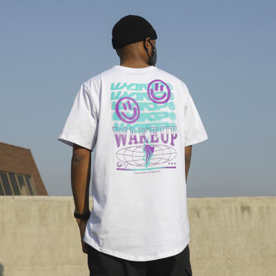 POLERA LONGFIT WAKE UP WHITE POLERA LONGFIT WAKE UP WHITE
