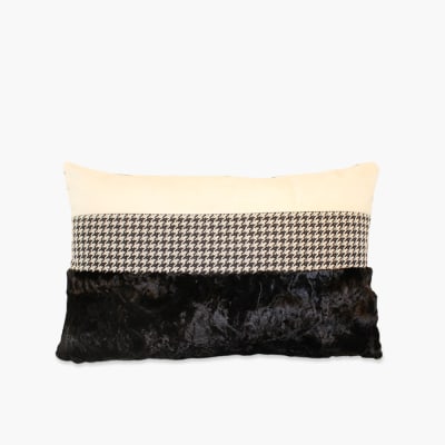 RIÑONERA PELUCHE NEGRO CON GEOMÉTRICO & HUESO RIÑONERA PELUCHE NEGRO CON GEOMÉTRICO & HUESO