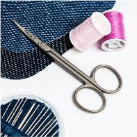 TIJERA BORDAR CURVA TITANIO 43