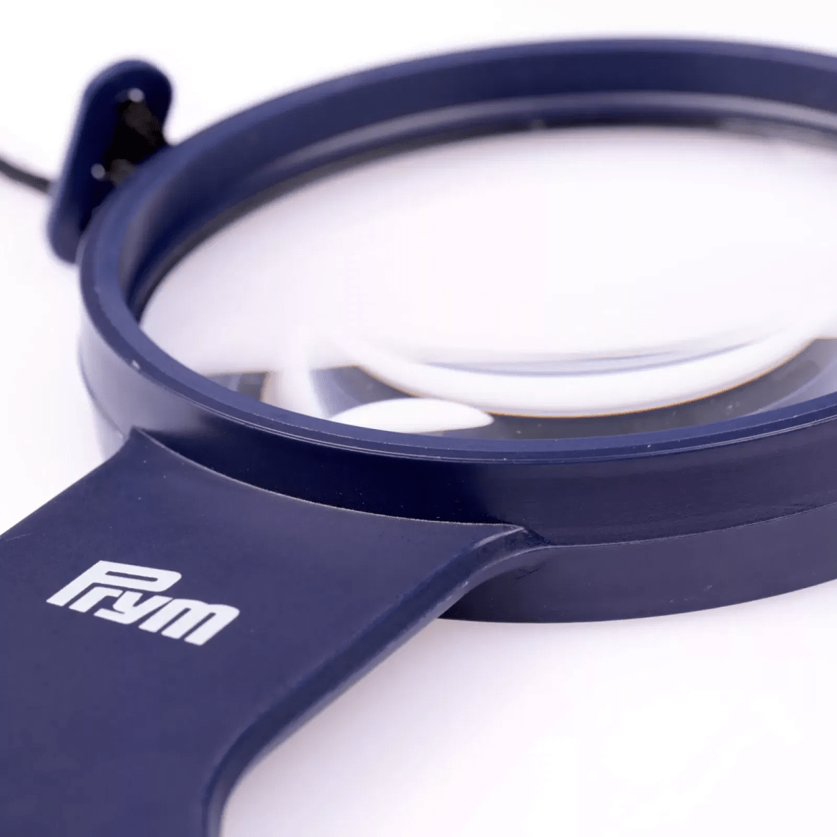 LUPA UNIVERSAL CON CORDON3