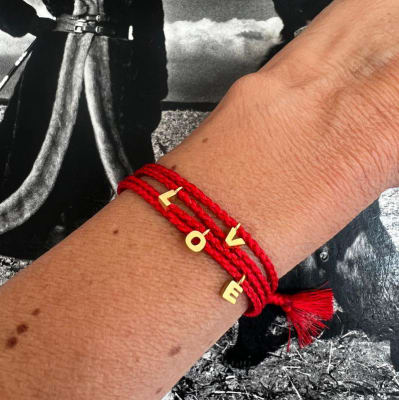 PULSERA LETRAS LOVE1