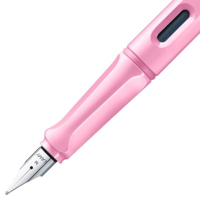 0D2 Pluma Lamy Safari Lightrose EF