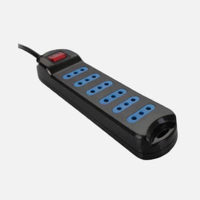 EXTENSION MULTIPLE 4 ENTRADAS C/SWITCH NEGRO PHILCO1