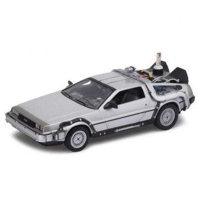 BACK TO THE FUTURE II DELOREAN BACK TO THE FUTURE II DELOREAN