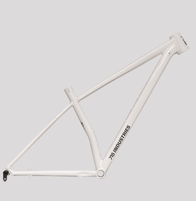 Cuadro XC Kaze White