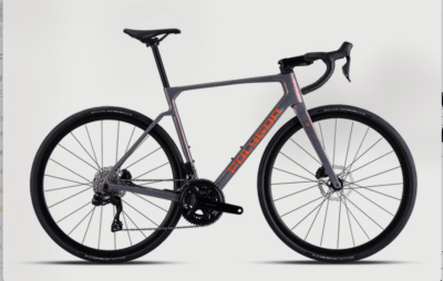 Bicicleta Strattos 7 Di2 Smoke Brown Gloss - 105 Di2 12V1