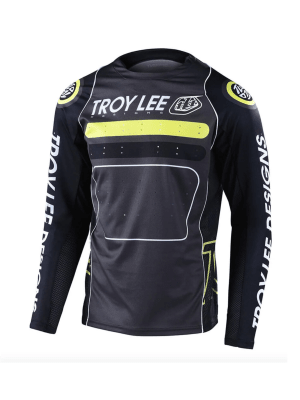 Polera Sprint Drop in black/green1