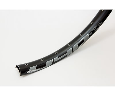 Llanta U40 TL 27.5 Negra1