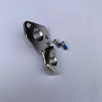 Postiza/Hanger/Fusible Kapra Postiza/Hanger/Fusible Kapra
