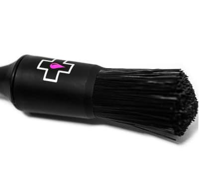 Drive Train Detailer Brush