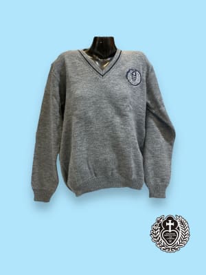 LOURDES SWEATERS POLYESTER OFICIAL GRIS MEDIO ESCOTE V LISO