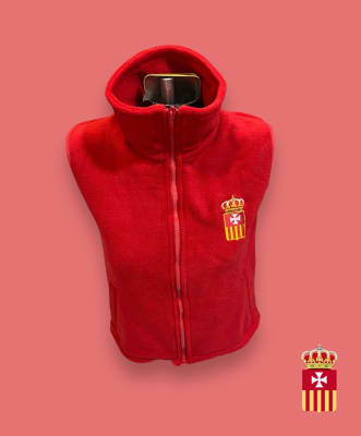 S.P.NOLASCO POLAR SIN MANGAS ROJO