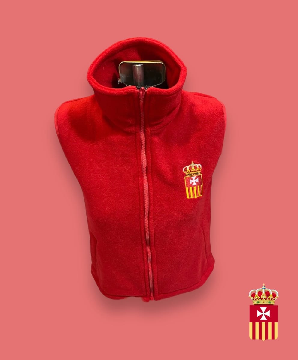 S.P.NOLASCO POLAR SIN MANGAS ROJO1