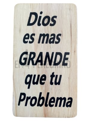 Dios es mas grande que tu problema. Pequeño