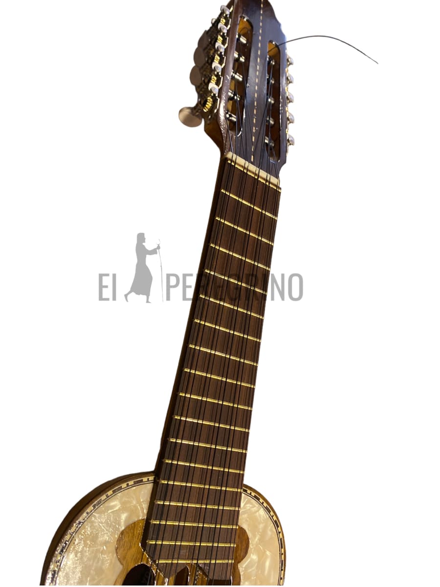 CHARANGO ESTUDIO BOLIVIANO | Libreria El Peregrino