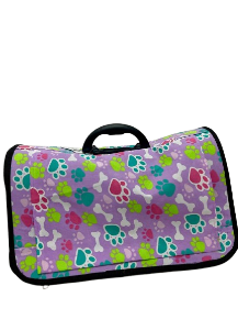 ACCECAN TRANSPORTADOR PARA MASCOTAS DE TELA DISEÑO HUELLA- (MEDIUM LILA)1