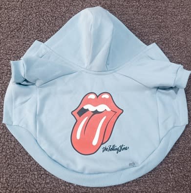 AZUL POLERA ROLLING STORES