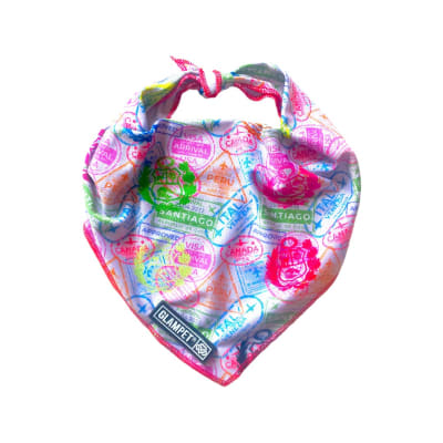 GLAMPET BANDANA PASAPORTE1