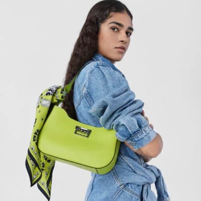 Cartera Tous de hombro Legacy cuero verde limon1