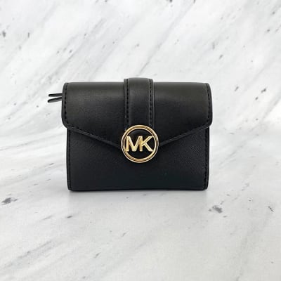 Billetera Michael Kors Carmen mediana cuero negro1