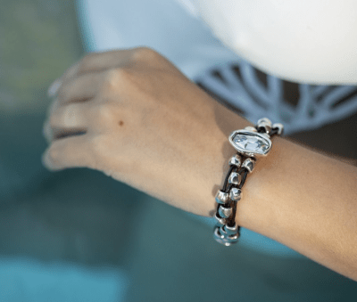 Pulsera Uno de 50 cuero con 1 cristal transparente1