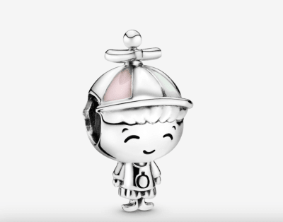 Charm Pandora Niño pequeño con sombrero1