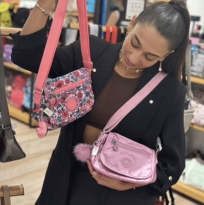 Crossbody Kipling Sabian fucsia flores