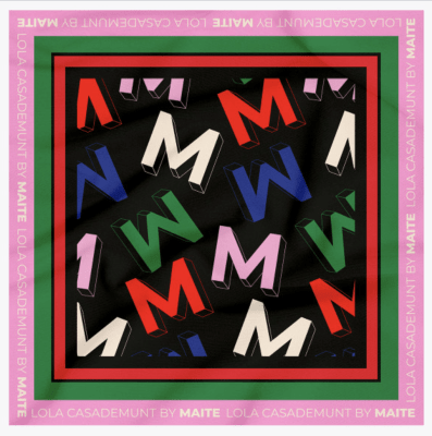 Pañuelo Lola Casademunt logotipado negro, verde, rojo y rosado1