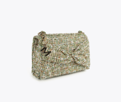 Cartera Lola Casademunt con solapa piedreria colores