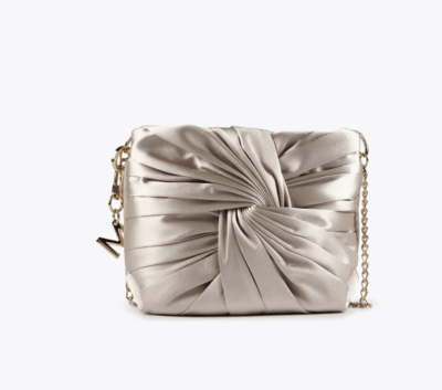 Cartera Lola Casademunt Lazo frontal Saten beige1