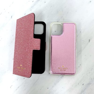 Carcasa Kate Spade con tapa glitter rosado