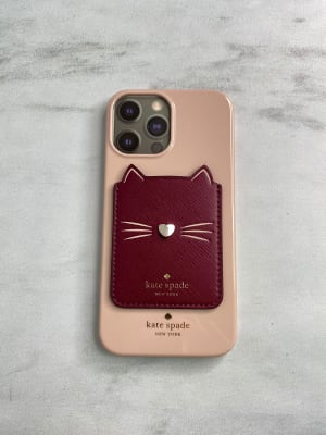 Carcasa Kate Spade Iphone 12 pro max gato rosado/burdeo1