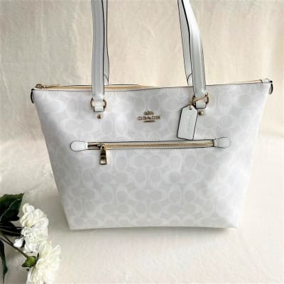 Cartera Coach Tote Gallery diseño blanco1