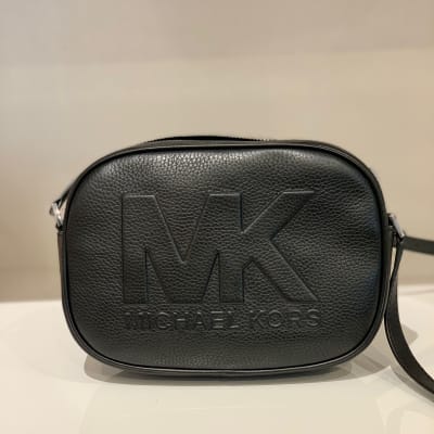 Cartera Michael Kors crossbody Oval camera xbody cuero2