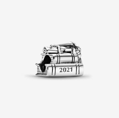 Charm Pandora libros graduacion 20211