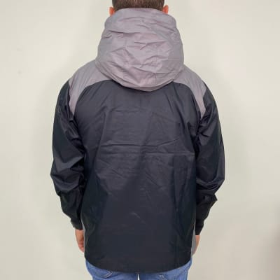 Cortaviento Hombre Columbia impermeable gris bicolor negro