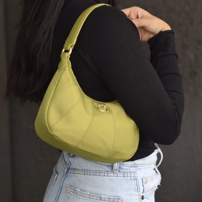 Cartera Pinko Ovalado Verde Pistacho1