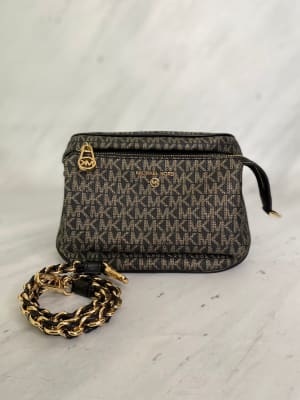 Banano Michael Kors Slater Black/Gold1