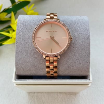 Reloj mujer Michael Kors correa metalica delgada circunferencia circones rose gold1