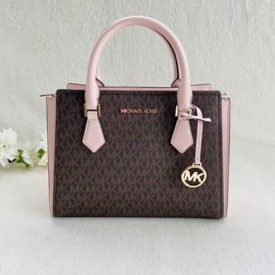 Cartera Michael Kors Hope Messenger1