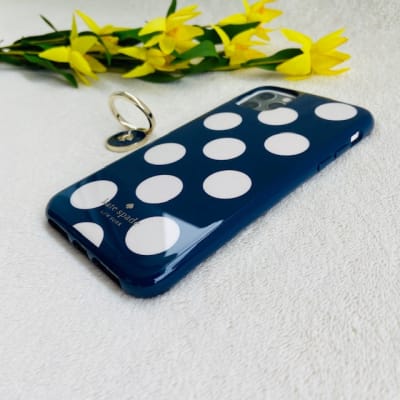 Carcasa Kate Spade puntos blancos azul marino