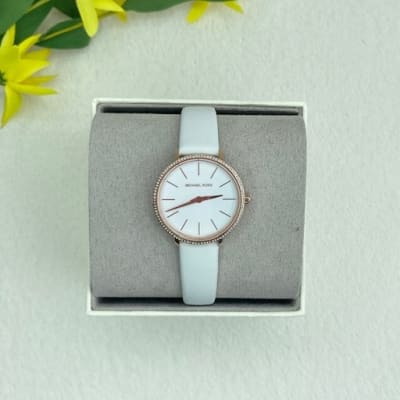 Reloj mujer Michael Kors correa cuero blanco1