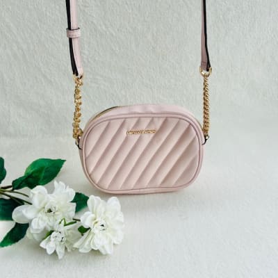 Crossbody Michael Kors Oval camera1