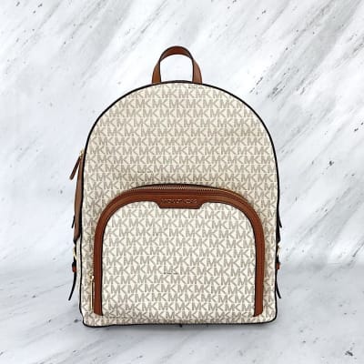 Mochila Michael Kors Jaycee grande monograma vainilla1