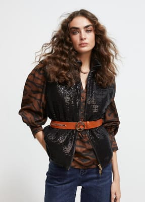 Cinturon Lola Casademunt cadena central Camel1