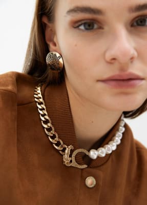 Collar Lola Casademunt Leopardo combinado cadena y perlas1