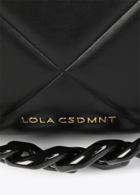 Cartera Lola Casademunt acolchada con cadena negra