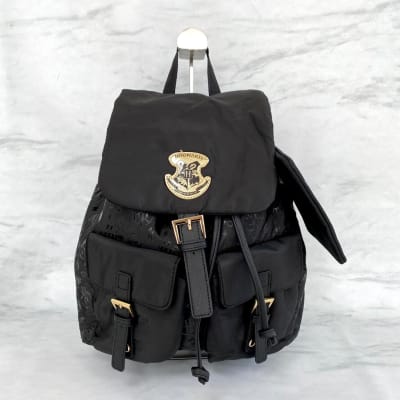 Mochila Primark Harry Potter negro letras2