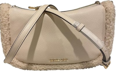 Cartera Michael Kors Cuero Crema borde peludo1