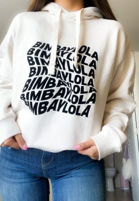 Poleron Bimba y Lola Beige Letras Negras de Tercio Pelo1